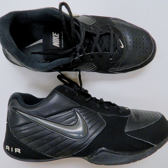 nike air baseline low men's basketball shoe